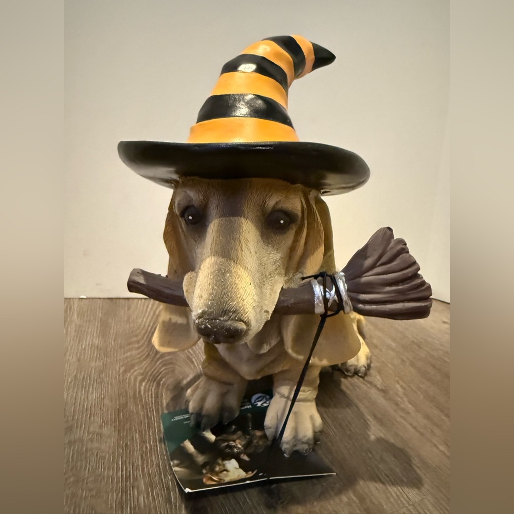 Adorable Halloween Basset Hound with Hat and Broom- NWT - Picture 6 of 6